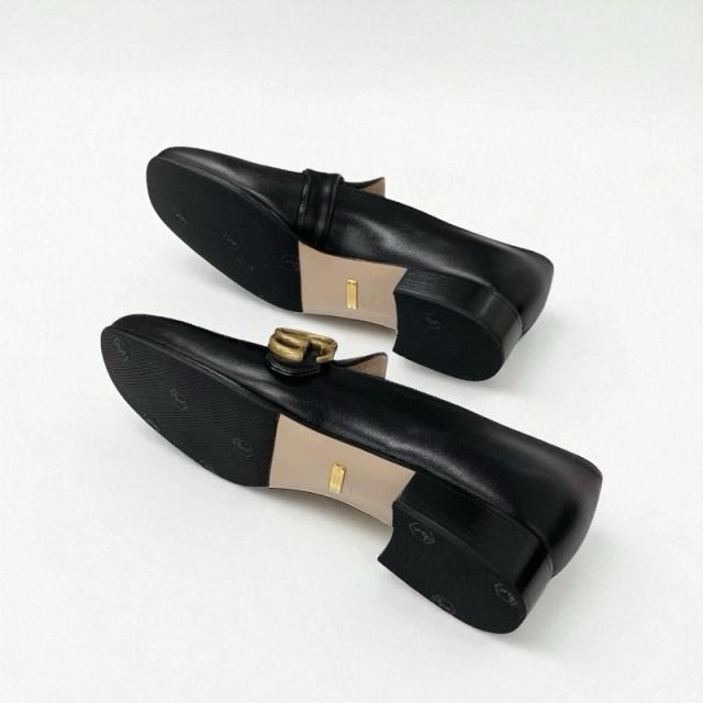 グッチ GUCCI ダブルG ローファー 革靴 靴 シューズ レザー ブラック 黒 ゴールド GGマーモント_5