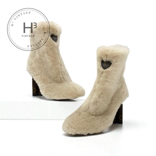 ルイヴィトン LOUIS VUITTON シルエットライン モノグラム ブーツ ショートブーツ 靴 シューズ ファー レザー ベージュ ブラウン 未使用