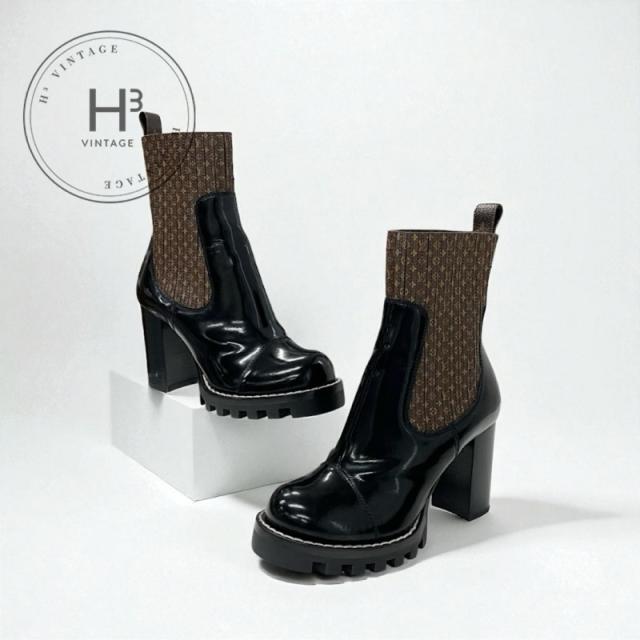 LOUIS VUITTONスタートレイル・ライン アンクルブーツ LOUIS VUITTON