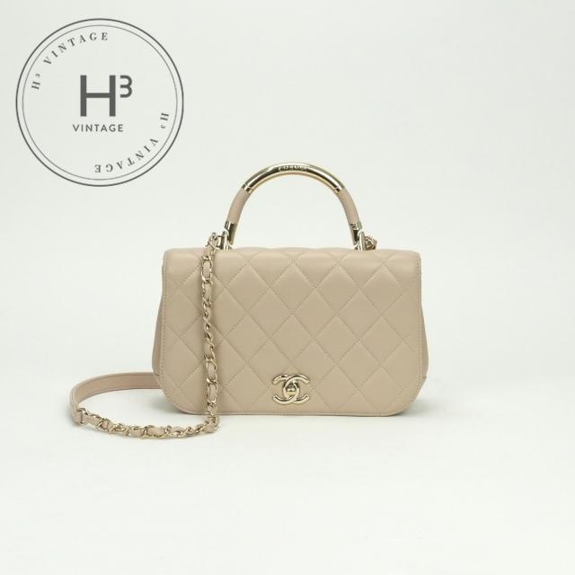 シャネル CHANEL マトラッセ バッグ トートバッグ ショルダーバッグ ラムスキン ベージュ beige ゴールド金具 トップハンドル