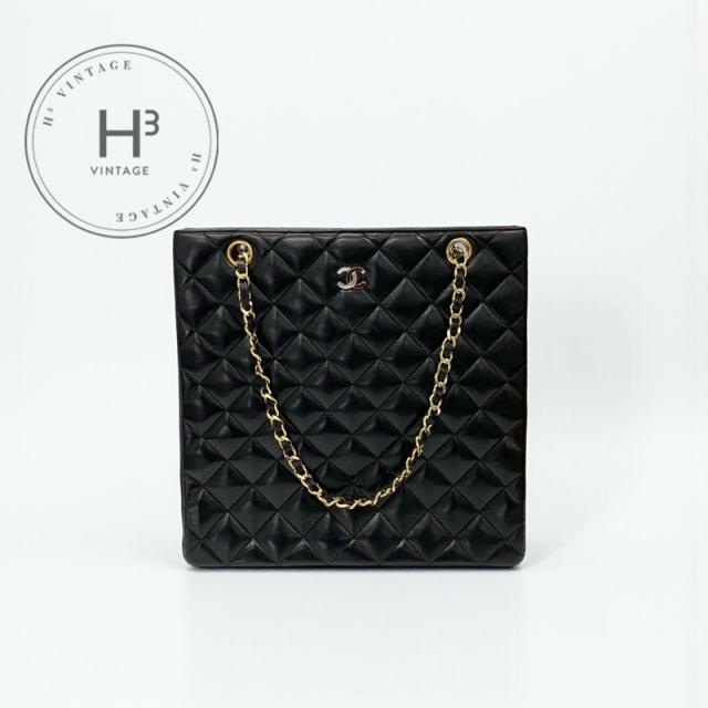 シャネル CHANEL バッグ トートバッグ ラムスキン ブラック ゴールド シルバー マトラッセ ココマーク チェーン