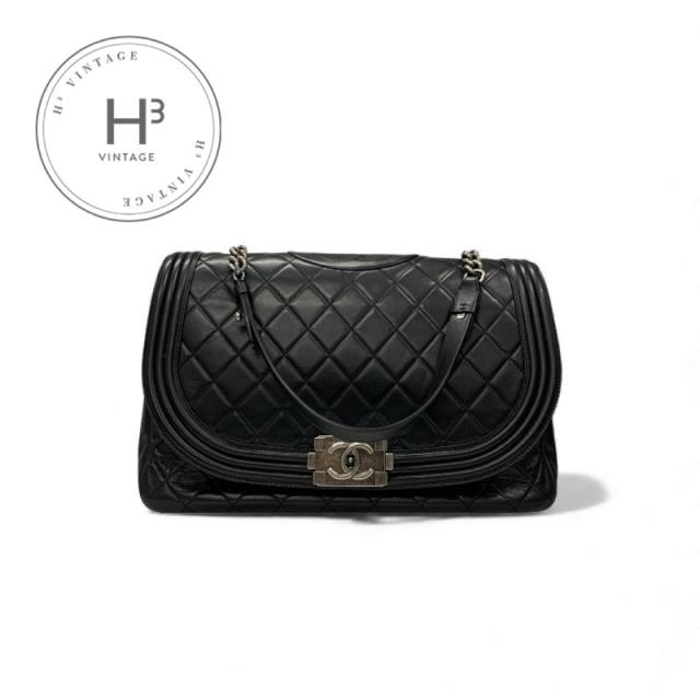 シャネル CHANEL バッグ ショルダーバッグ ラムスキン ブラック 黒 シルバー マトラッセ ココマーク ボーイシャネル