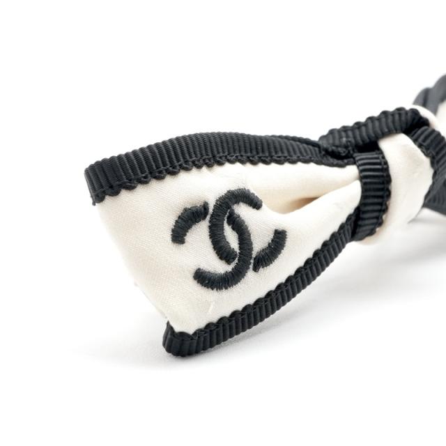 シャネル CHANEL ヘアアクセサリー アイボリー ブラック ココマーク リボン バレッタ ヘアクリップ_4