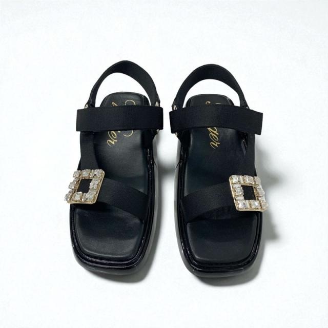 ロジェヴィヴィエ Roger Vivier サンダル 靴 シューズ パテント