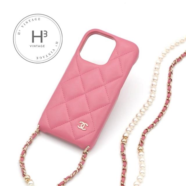 シャネル CHANEL 携帯・スマホアクセサリー ピンク ゴールド ココマーク パール マトラッセ iPhone14pro iPhoneケース チェーン 44,220円