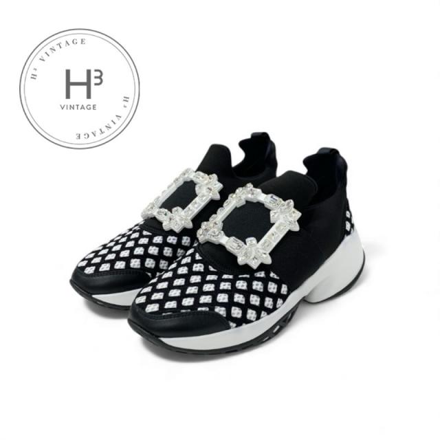ロジェヴィヴィエ Roger Vivier ヴィヴラン スニーカー 靴 シューズ ファブリック レザー ブラック ホワイト ストラスバックル