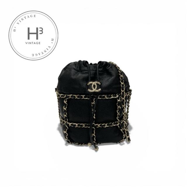 シャネル CHANEL バッグ ショルダーバッグ ブラック ゴールド ココマーク チェーンバック 巾着 215,050円