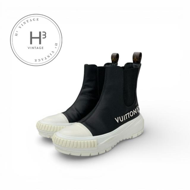 ルイヴィトン LOUIS VUITTON スクァッドライン モノグラム ブーツ ショートブーツ 靴 シューズ レザー ブラック ホワイト ロゴ