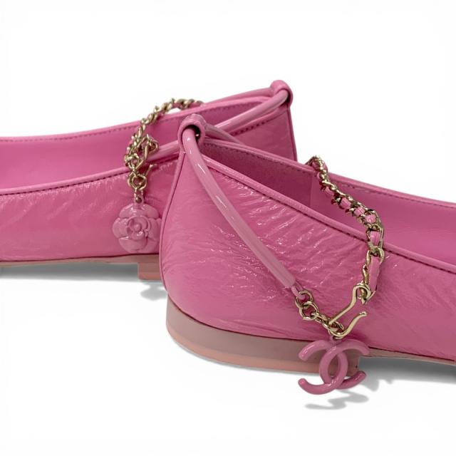 シャネル CHANEL フラットシューズ 靴 シューズ レザー ピンク ゴールド ココマーク カメリア チェーンストラップ シワ加工_8