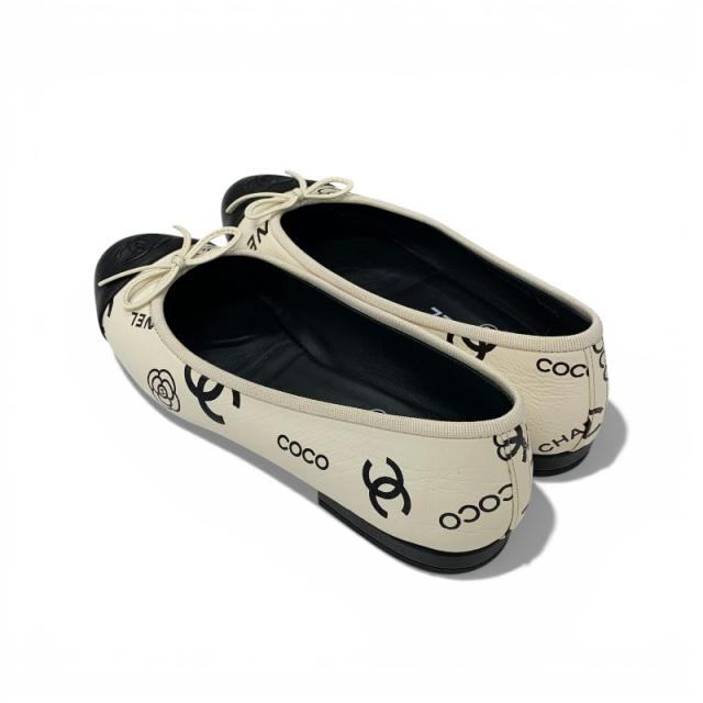 シャネル CHANEL フラットシューズ 靴 シューズ ラムスキン ホワイト