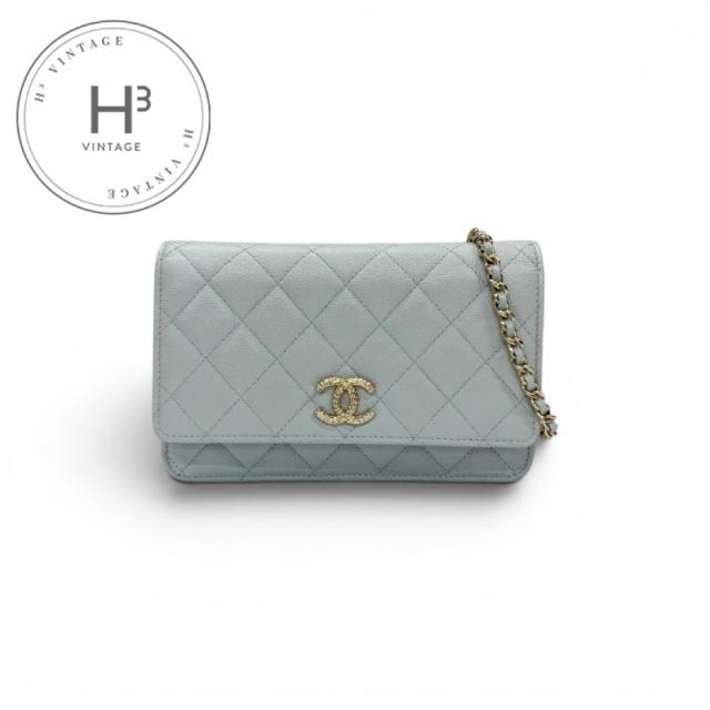 シャネル CHANEL バッグ ショルダーバッグ ライトブルー ゴールド ココマーク マトラッセ ロゴ チェーンウォレット