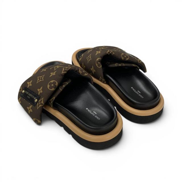 ルイヴィトン LOUIS VUITTON プールピローライン モノグラム サンダル