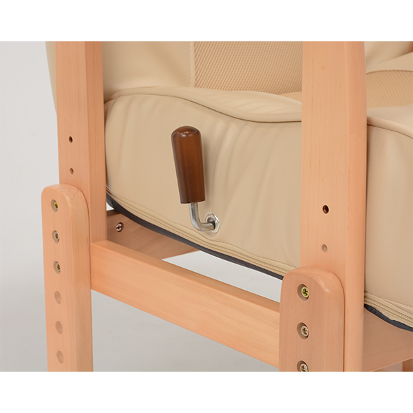 高さが変えられる天然木高座椅子 1台