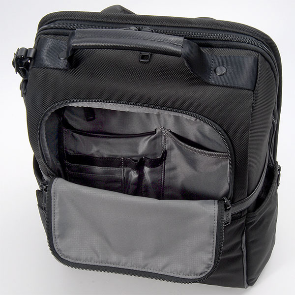 TUMI トゥミ スリム・ソリューションズ・ブリーフ・パック バック