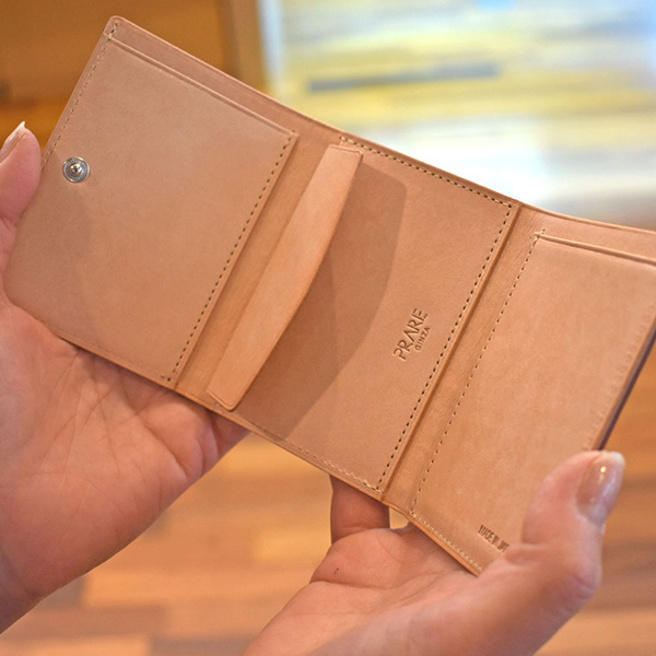 プレリー プレリーギンザ ナチュラルコードバン スマートコンパクト 三つ折り財布（小銭入れあり） NP47122 1個_11