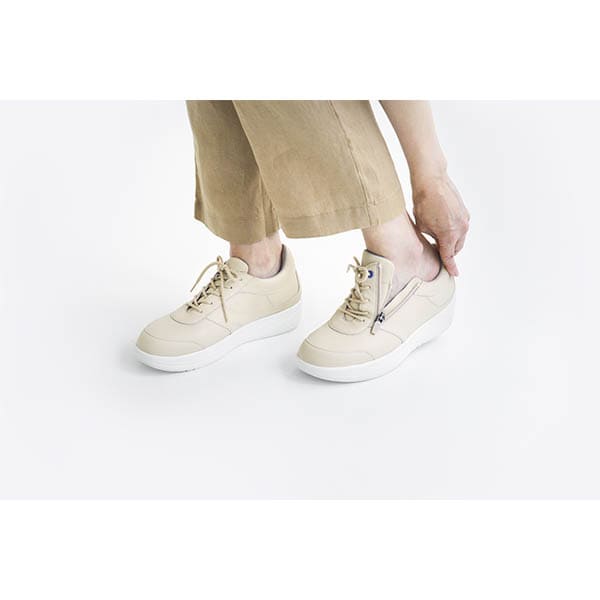 ラッキーベル blu(ブリュー) コンフォートスニーカー BEGONIA