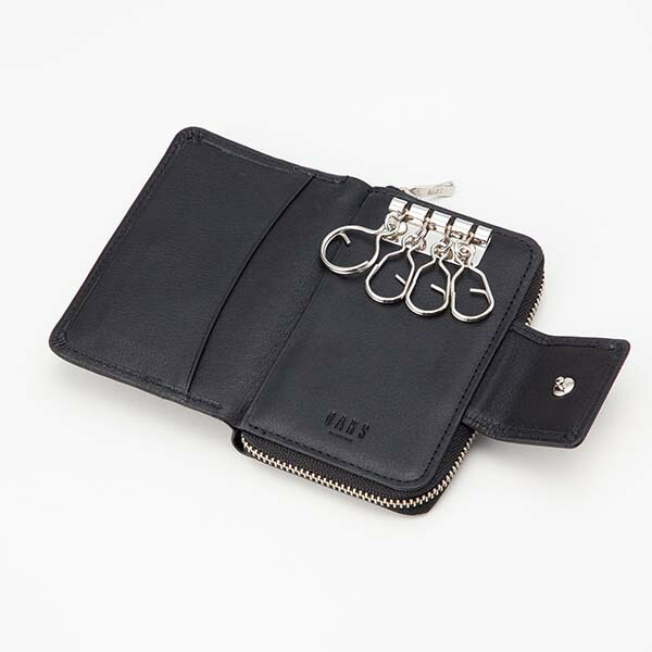 プレリー DAKS クレセント マルチウォレット（キー、カード、コイン