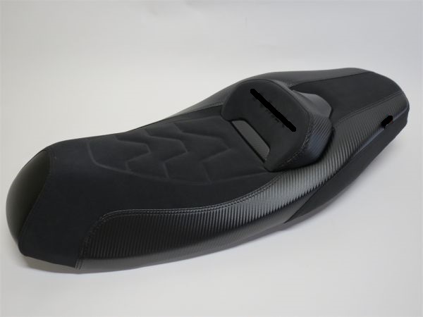 NMAX nmax 2021以降 V2 NMAX155（SG66J） NMAX125（SEG6J）ローダウン スポーツカーボンシート 黒の通販は 11,138円