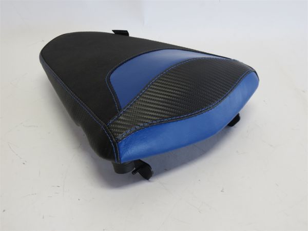 yzf-r25 YZF-R25 R25 yzf-r3 2015-2024　mt-25 mt-03 2016-2024 カスタム リアシート 10mm アップ 青 Bの通販は 6,545円