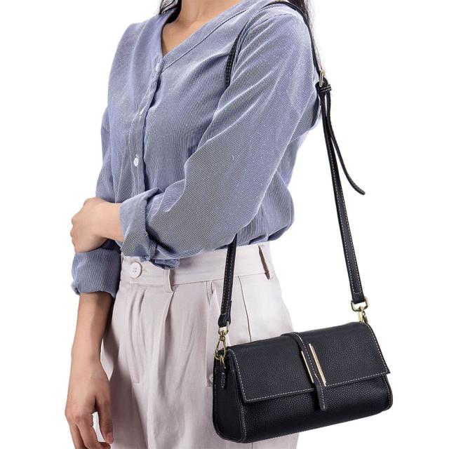 ショルダーバッグ 斜め掛け レディース 大容量 コンパクト 柔らかい シンプル カジュアル おしゃれ 本革 通勤」 バッグ・雑貨がお得な