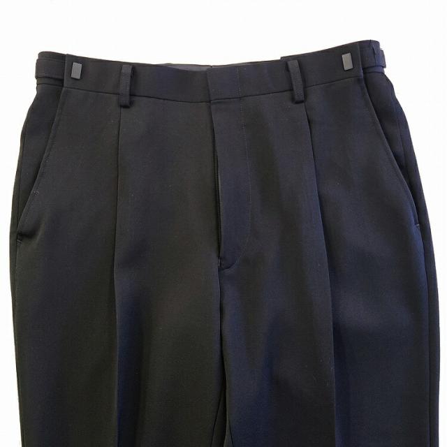 【日本製】合服 秋冬梅春用スリーシーズン用ブラックスーツ ：毛高率混 シングル 略礼服 喪服【2B×1： アジャスター付き】RM6412 or MU2400 股下未処理 ワンタック ブラック フォーマル メンズ 紳士 冠婚葬祭 葬式 葬儀 法事 法要 通夜 新潟県製造_6