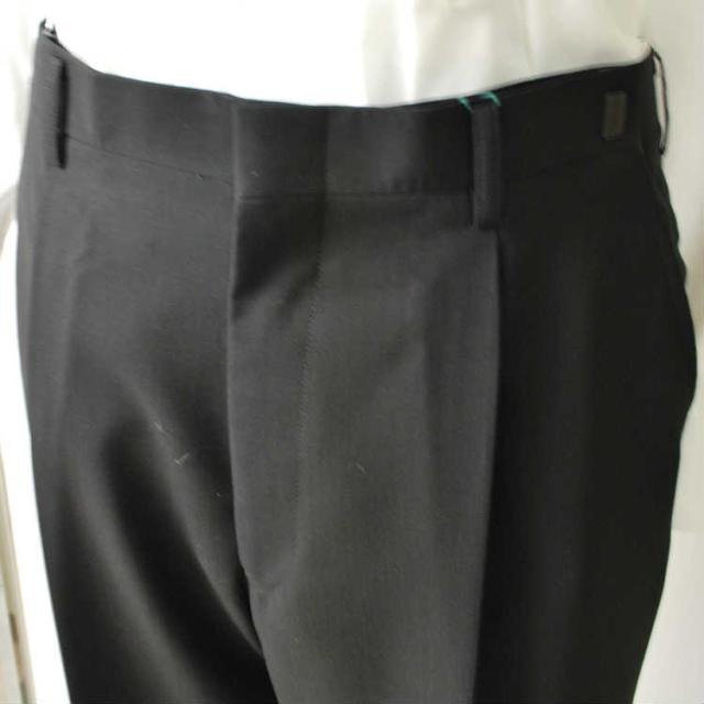 夏用 清涼 シングルブラックスーツ US18700 メンズ 紳士 略礼服 礼服【2つ釦1つ掛け★パンツ裾未処理】【A体 AB体 BB体 3〜7】黒 ブラックフォーマル 冠婚葬祭 葬儀 葬式 法事 通夜 法要 礼装 サマーフォーマル_14