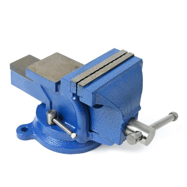 万力 ベンチバイス 回転式 口幅約125mm 最大開口約115mm 5インチ リードバイス ガレージバイス バイス 3点固定式 定盤付き 回転盤 360°回転 切削 研磨 切断 加工 固定 接着 強力 作業台 卓上 テーブル 締め 工具 DIY 日曜大工 整備 工場 現場の通販は 5,022円