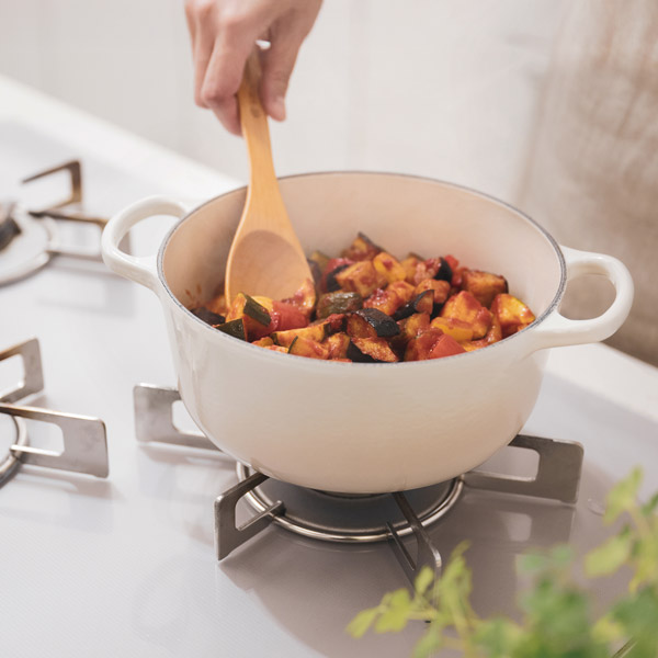 LE CREUSET ル・クルーゼ シグニチャー ココット・ロンド 18cm（シルバーツマミ）（ガス火・IH対応）ルクルーゼ 鋳物 ホーロー 両手鍋 無水鍋 無水調理 炊飯鍋_13