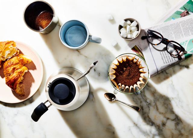 OXO オクソー ドリップケトル 温度調整&タイマー機能付 8717100 送料無料 電気ケトル 1.0L コードレス 温度調節 保温機能 カフェ