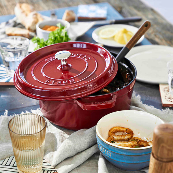 ワンステップ LAVA ラウンドキャセロール 14cm Shiny Black LV0076 ワンステップ ラウンドキャセロール14cm LAVA LV0076 鍋送料無料