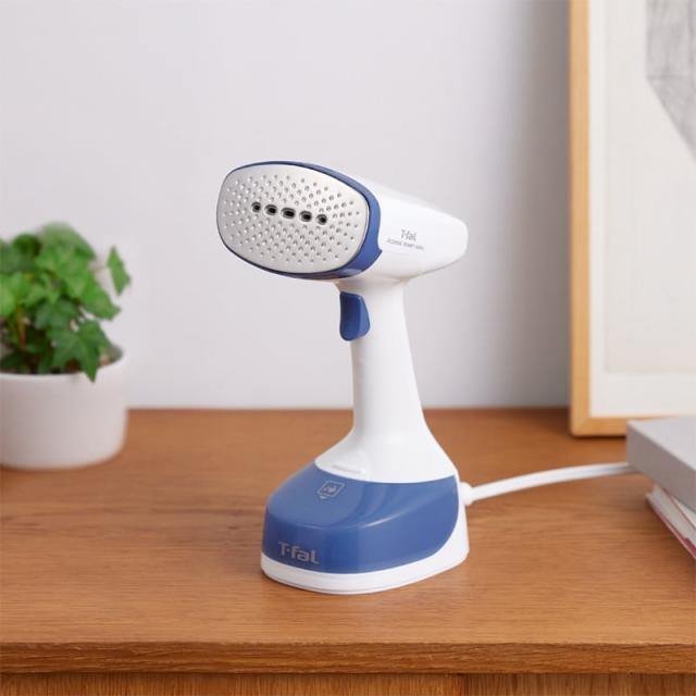 ティファール T-fal アクセススチーム イージー DT7131J0 送料無料 家電 衣類スチーマー アイロン 150ml 大容量水タンク 新生活 ひとり暮らし 単身赴任 引っ越し 転勤 軽量 シワのばし ウイルス・菌対策 花粉対策 脱臭 ダニ対策 アレル物質対策 スピード立ち上がり_2