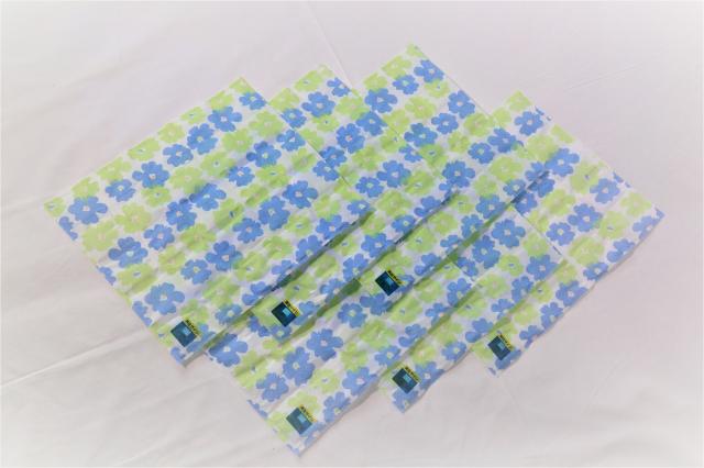 収納ケース除湿シート (３６cm×３０cm)×【６枚】×【１０個】【送料無料】 ( 再生サイン付）タンス 衣装ケース  スタッキングボックス スタックボックス ストックボックス チェスト カラーボックス バスケット 収納ボックス 除湿シート タンスシート ダニシート_1