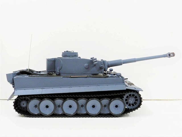 ☆ 7.0ver☆ HengLong(ヘンロン)製 2.4GHz 1/16 戦車ラジコン タイガー