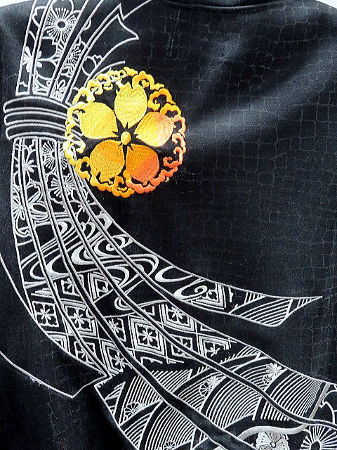 錦　桜帯柄総刺繍 半袖パーカーハーフパンツ パイソンラメジャージ上下セット 錦 桜帯柄総刺繍 半袖パーカーハーフパンツ パイソンラメジャージ上下