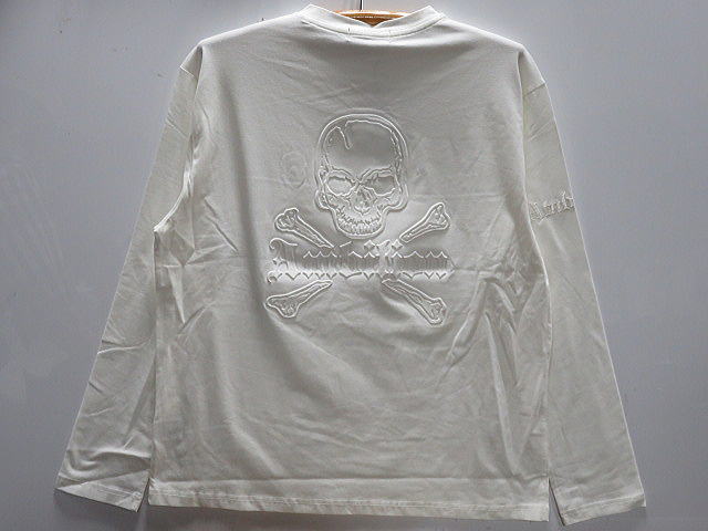 BE AMBITION   スカル＆ロゴ エンボス加工 長袖Tシャツ 　ビーアンビション