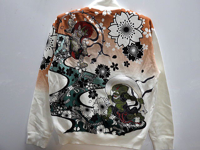 華鳥風月　和柄 前開ジップアップトレーナー　桜に風神雷神刺繍