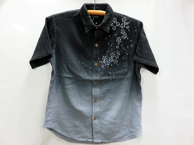 絡繰魂  和柄　　半袖シャツ　桜グラデーション　ぼかし　　カラクリ魂