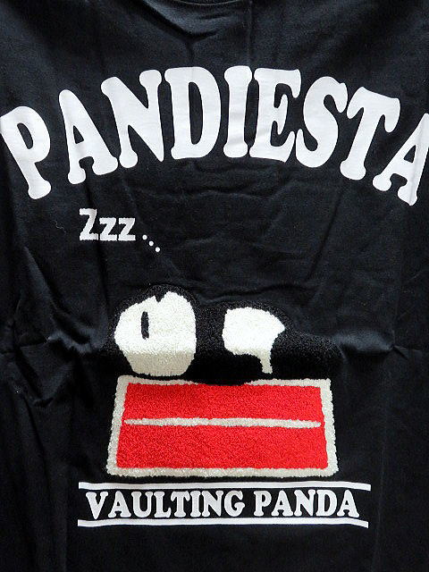大きいサイズ　PANDIESTA JAPAN　SLEEPINGパンダ刺繍   半袖Tシャツ　パンディエスタ_1