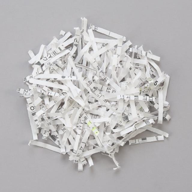 明光商会　MSシュレッダー　A4サイズ対応　最大細断枚数17枚　細断サイズ4.0×40.0mm　MSE-17C