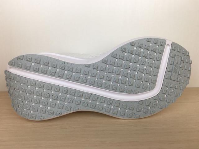 NIKE（ナイキ） INTERACT RUN（インタラクトラン） FD2292-100 スニーカー 靴 ウィメンズ 新品 (2006)_2