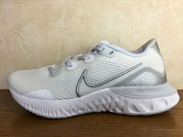 NIKE(ナイキ) CK6360-003(713) RENEW RUN (リニューラン) スニーカー