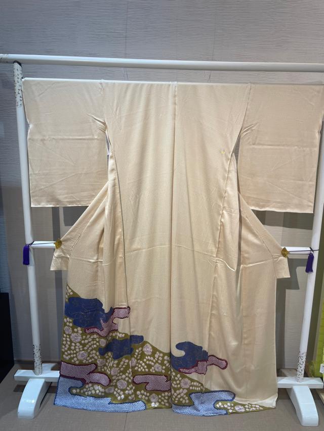 【附下訪問着】絞り　辻が花風　薄黄色　難あり