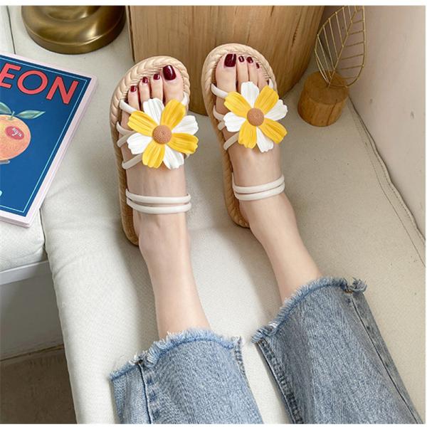 【kate spade】Daisy Sandals♪かわいい お花のビーチサンダル♪ kate spade】Daisy Sandals♪かわいい お花のビーチサンダル