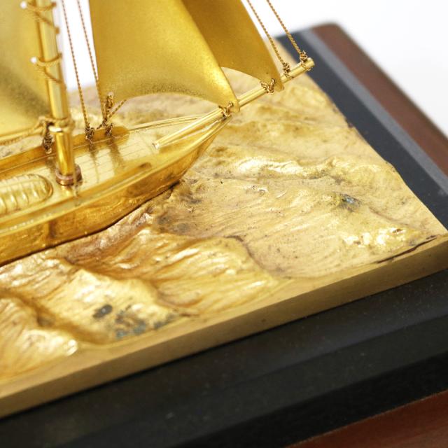 置物 ヨット 船 帆船 縁起物 インテリア 金工芸品 18金 K18