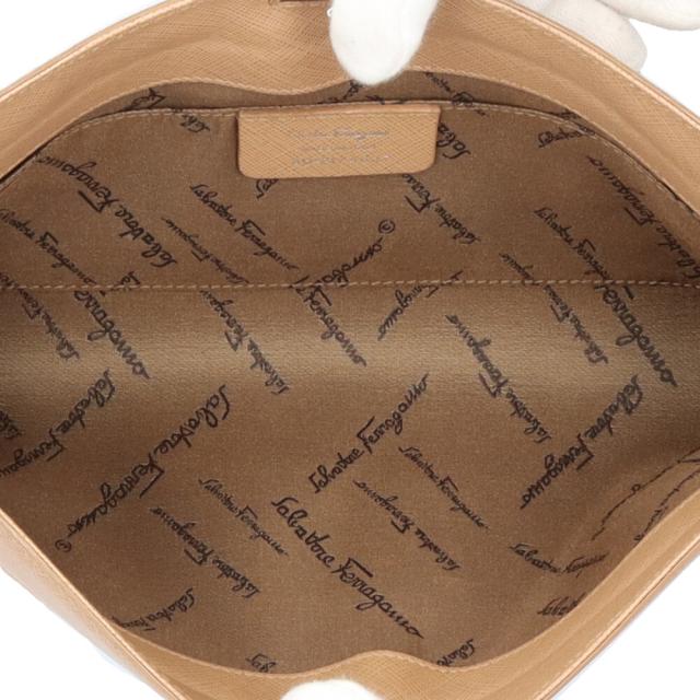 サルヴァトーレフェラガモ ガンチーニ ショルダーバッグ レザー AU-21