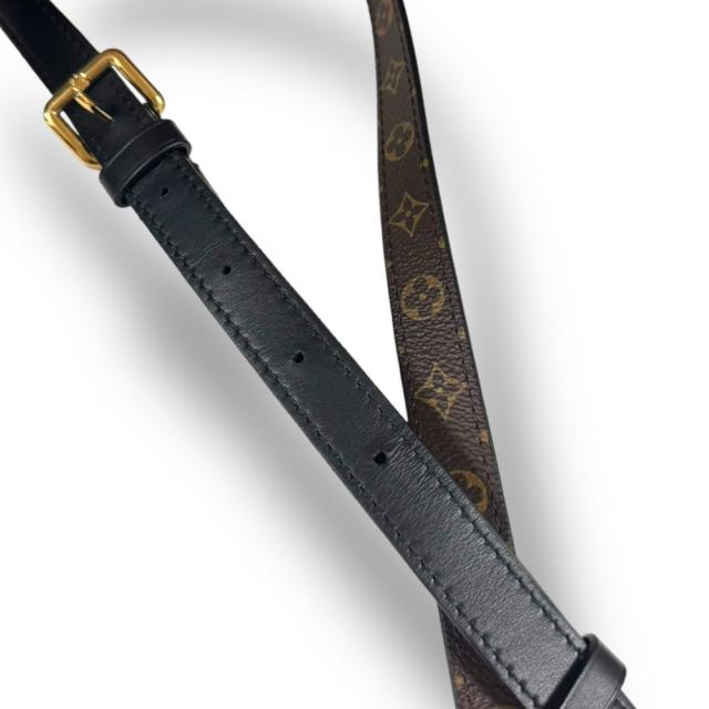 ルイヴィトン サックプラBB エピ ショルダーバッグ エピレザー M20958