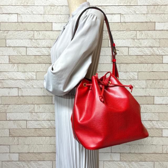 ルイヴィトン プチノエ エピ ショルダーバッグ エピレザー M44107 レッド レディース LOUIS VUITTON 中古 R&Kリサイクルキング_1