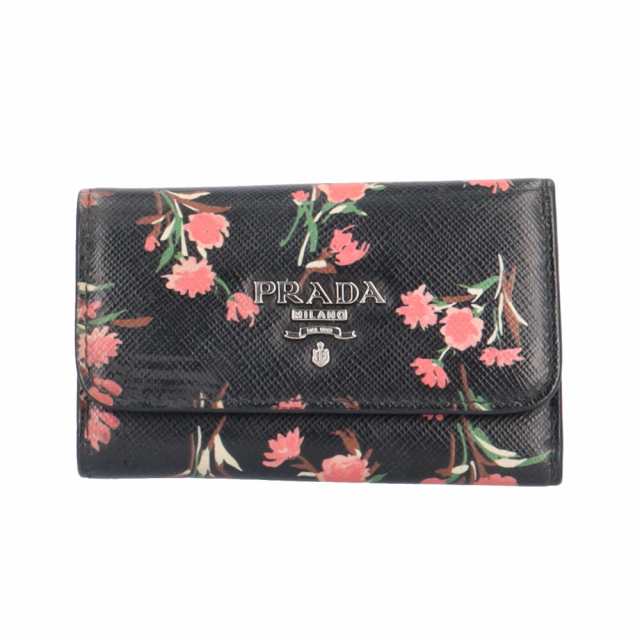超SSS級美品【PRADA】キーケース エナメル