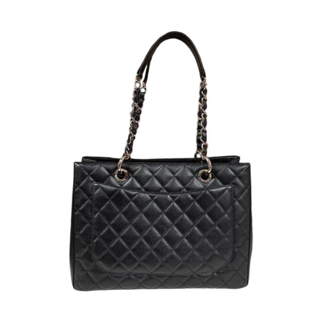 シャネル GSTトート マトラッセ トートバッグ キャビアスキン A50995 ブラック レディース CHANEL  中古 R&Kリサイクルキング シャネル GSTトート マトラッセ トートバッグ キャビアスキン A50995