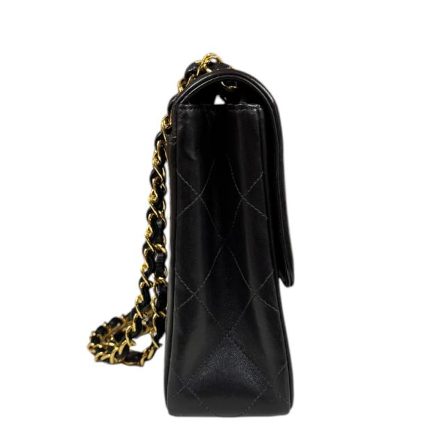 シャネル マトラッセ ショルダーバッグ ラムスキン ブラック